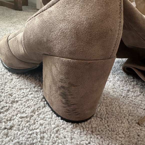 Women’s Size 10 Beige Tan Suede Thigh High Boots - Picture 5 of 8